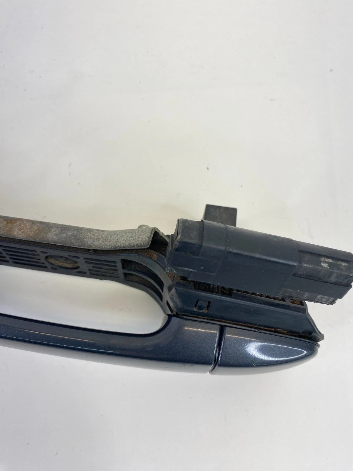 2010-2015 Toyota Prius Rear Left Side Exterior Outer Door Handle 8V1 Winter Gray