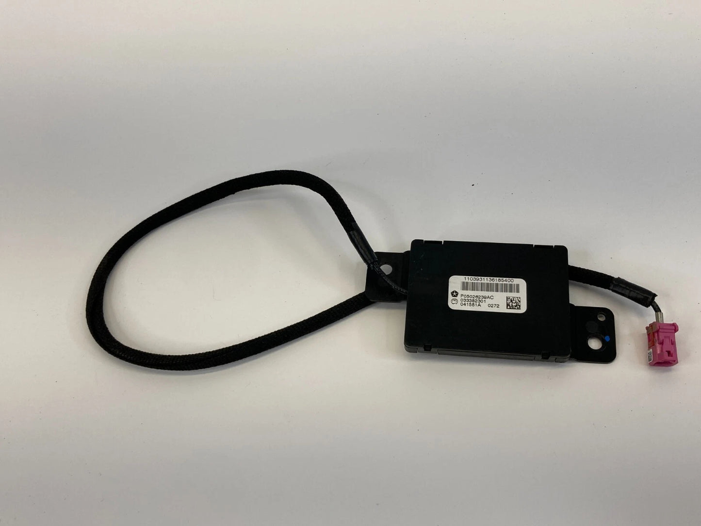 08-11 CHRYSLER TOWN & COUNTRY KEYLESS ENTRY ANTENNA CONTROL MODULE 5026239AC OEM
