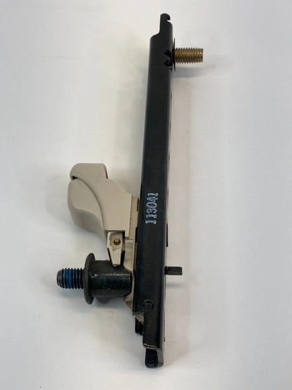 2003-2006 FORD EXPEDITION FRONT LEFT DRIVER SIDE SEAT BELT HEIGHT ADJUSTER OEM