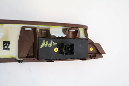 2011-2017 VW TOUAREG FRONT LEFT WINDOW SWITCH ASSEMBLY WITH BEZEL OEM 7P1867165