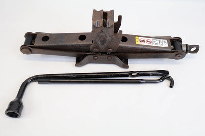 2011-2022 JEEP GRAND CHEROKEE EMERGENCY SPARE TIRE JACK TOOL KIT ASSEMBLY OEM