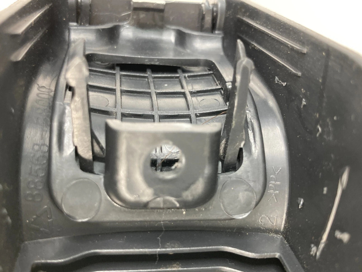 2013-2019 HYUNDAI SANTA FE FRONT SEAT TRACK REARWARD END COVER TRIM 88568-B8000