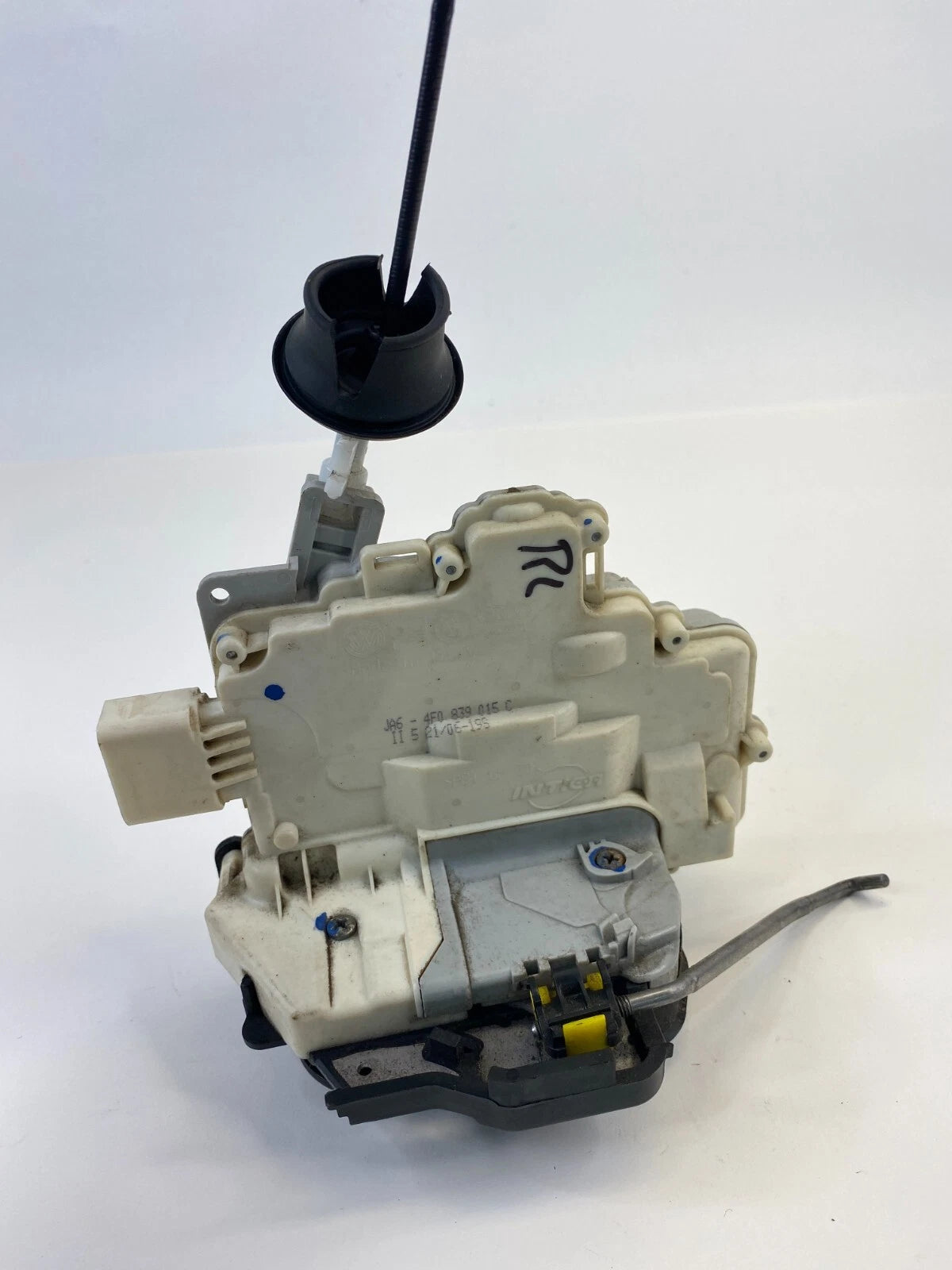 2005-2011 AUDI A6 QUATTRO REAR LEFT SIDE DOOR LOCK LATCH ACTUATOR 4F0839015 OEM