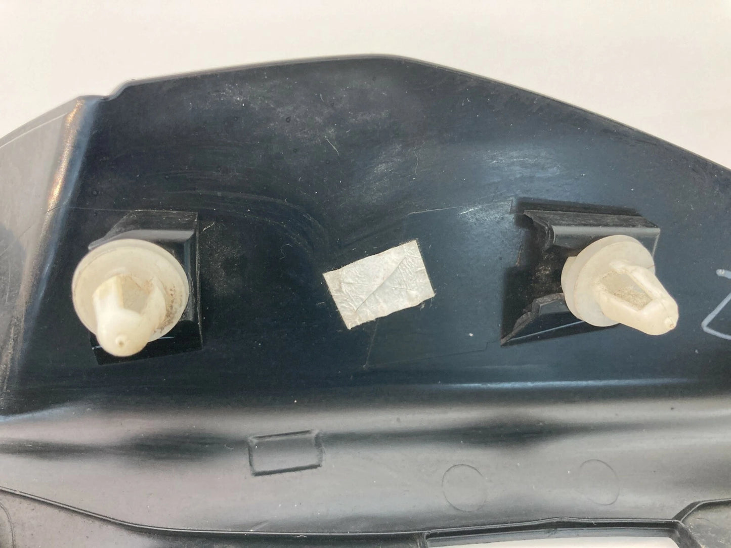 2010-2014 SUBARU OUTBACK REAR RIGHT LIFTGATE TAILGATE TRIM COVER RH 63134AJ00B