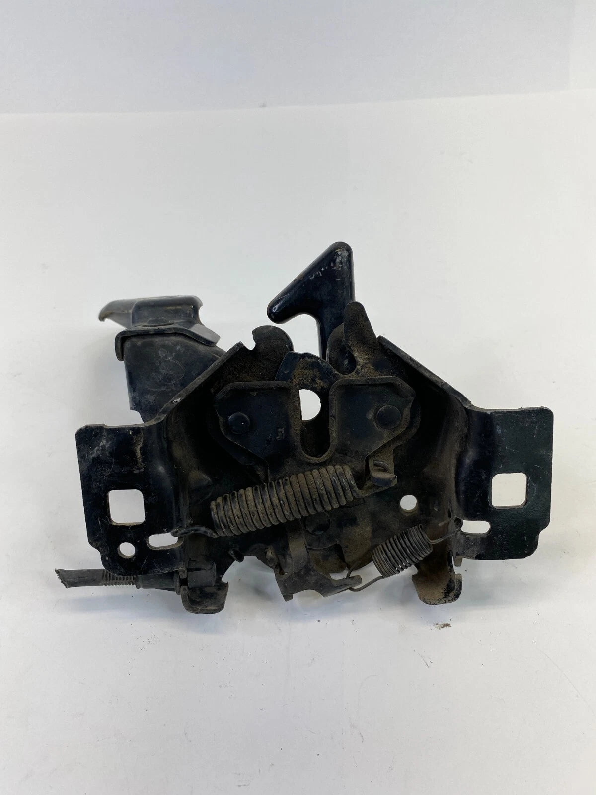 2001-2007 01-07 FORD ESCAPE FRONT HOOD LATCH LOCK RELEASE YL84-16A771-AA OEM