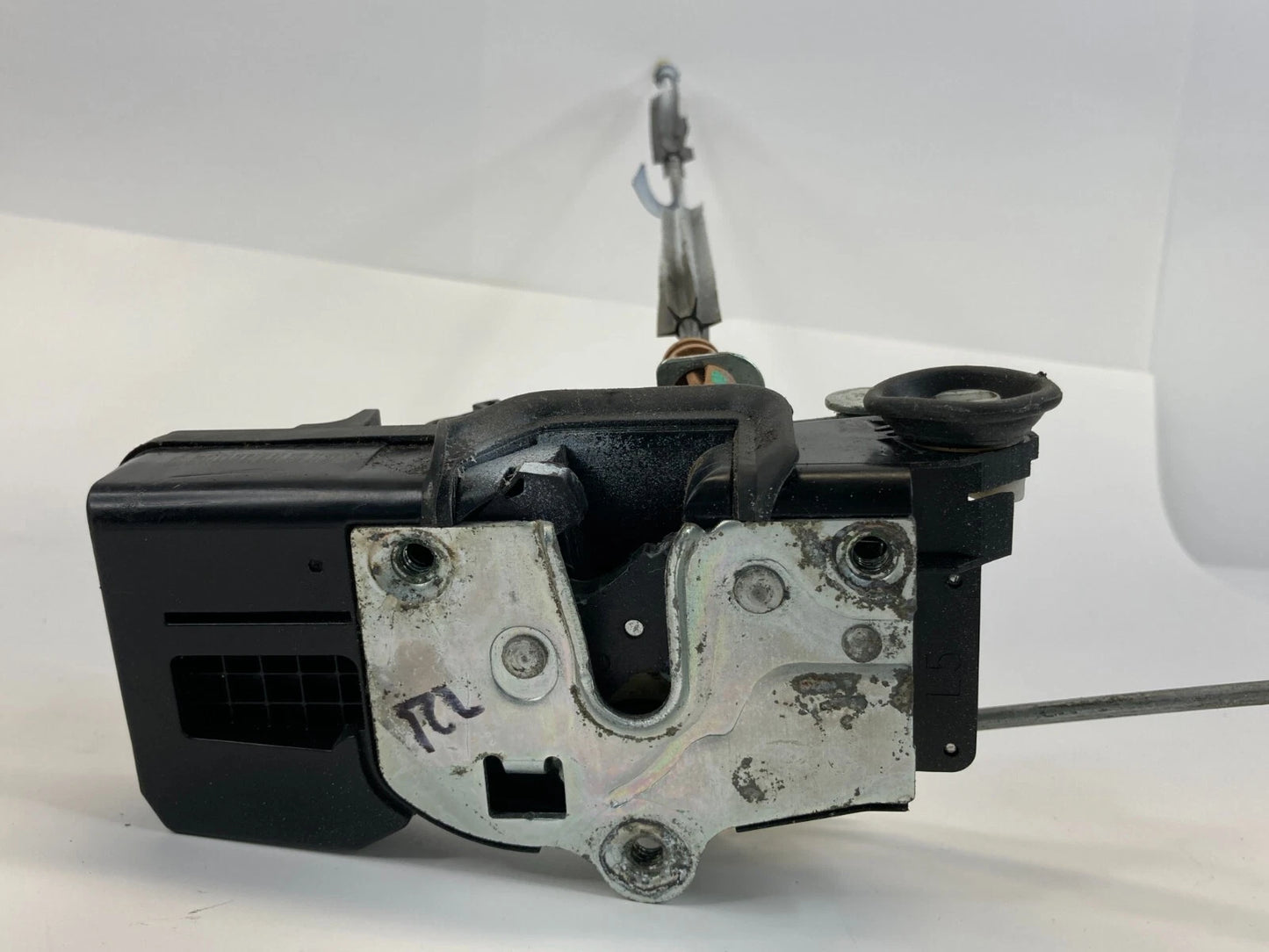 12-15 CHEVROLET CAPTIVA SPORT REAR LEFT SIDE DOOR LOCK LATCH ACTUATOR L22785488