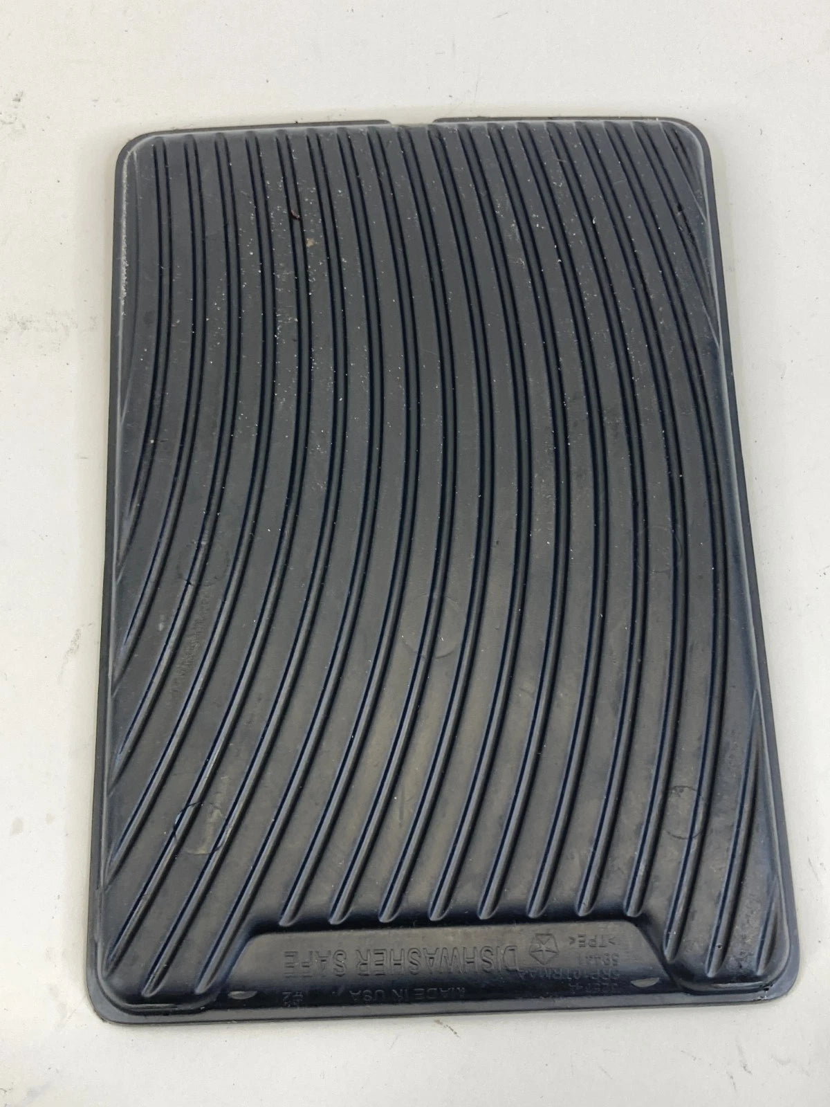 2015-2017 CHRYSLER 200 FLOOR CONSOLE LOWER TRAY INSERT LINER PAIR OEM 5RP07TRMAA