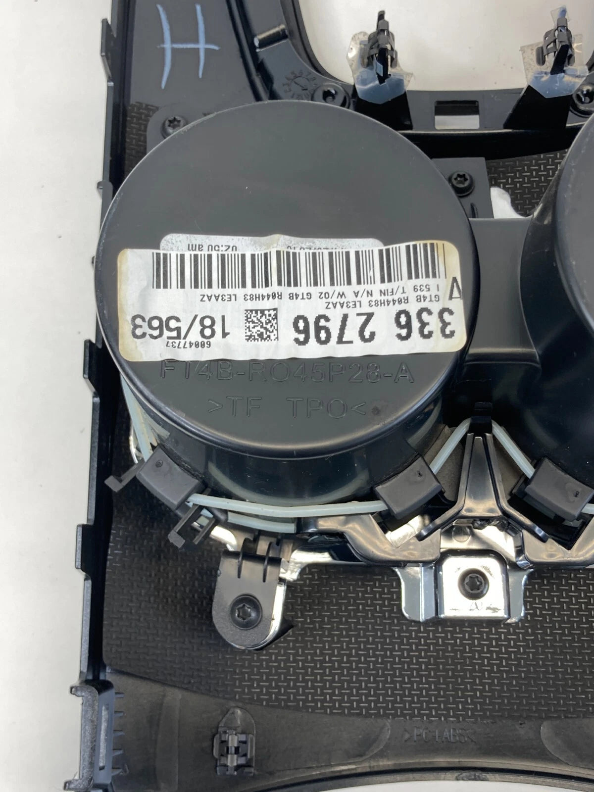 2015-2018 FORD EDGE CENTER CONSOLE COVER SHIFTER BEZEL TRIM W/ CUP HOLDER OEM