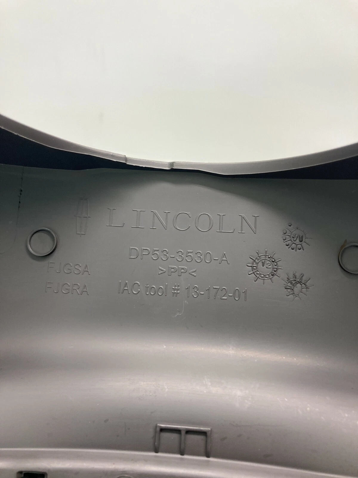 13-16 LINCOLN MKZ STEERING SHROUD COLUMN UPPER LOWER TRIM COVER DP53-3530-A OEM