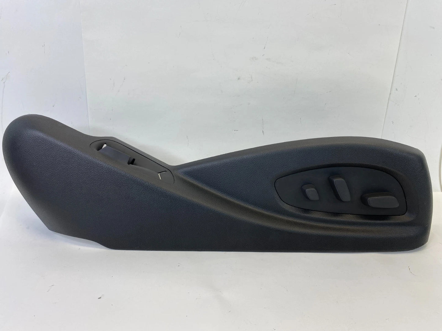 2013-2019 CADILLAC ATS FRONT RIGHT SEAT ADJUSTER SWITCH W/ BEZEL TRIM 2118360