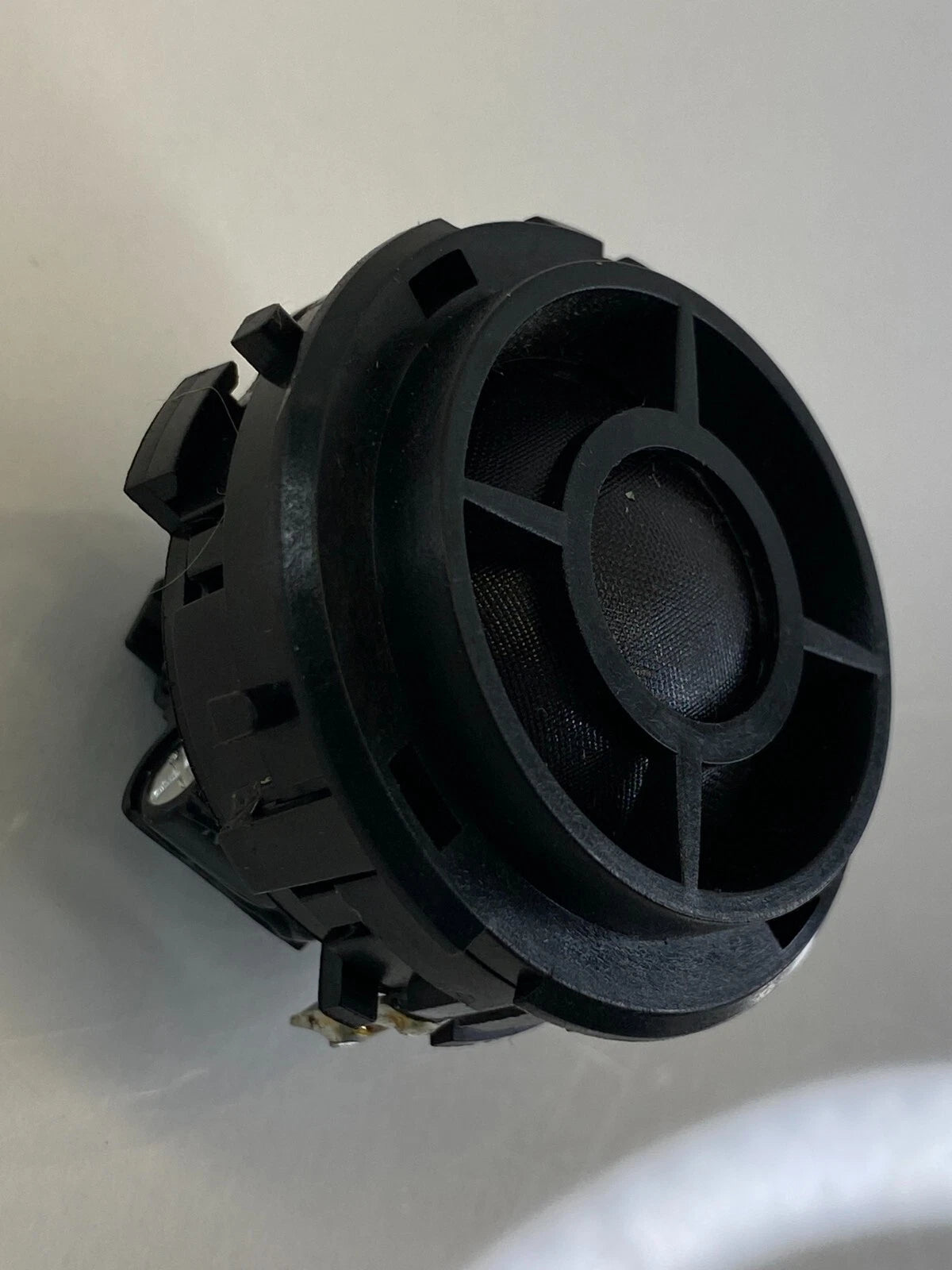 2012-2018 FORD FOCUS REAR LEFT DOOR AUDIO SPEAKER TWEETER UNIT OEM 8A6T-18808-BB