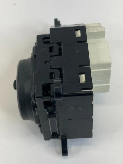 2011-2016 KIA OPTIMA FRONT LEFT SIDE DOOR MIRROR CONTROL SWITCH BUTTON OEM