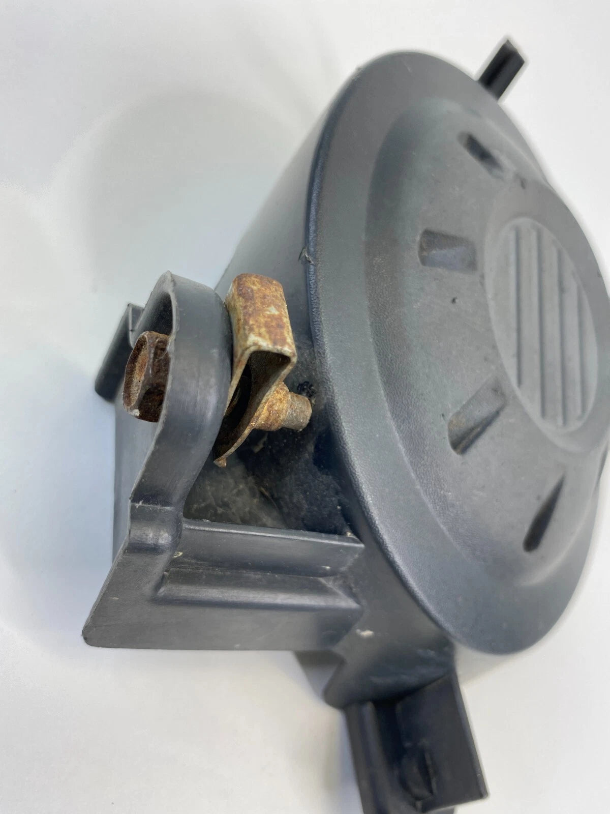 2007-2009 NISSAN ALTIMA FRONT RIGHT PASSENGER FOG LAMP LIGHT COVER 62256-JA000