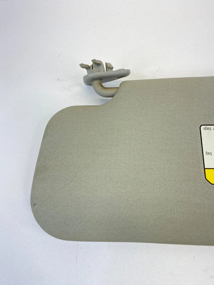 07-13 MITSUBISHI OUTLANDER RIGHT PASSENGER SUNVISOR SUN VISOR SHADE W/ MIRROR