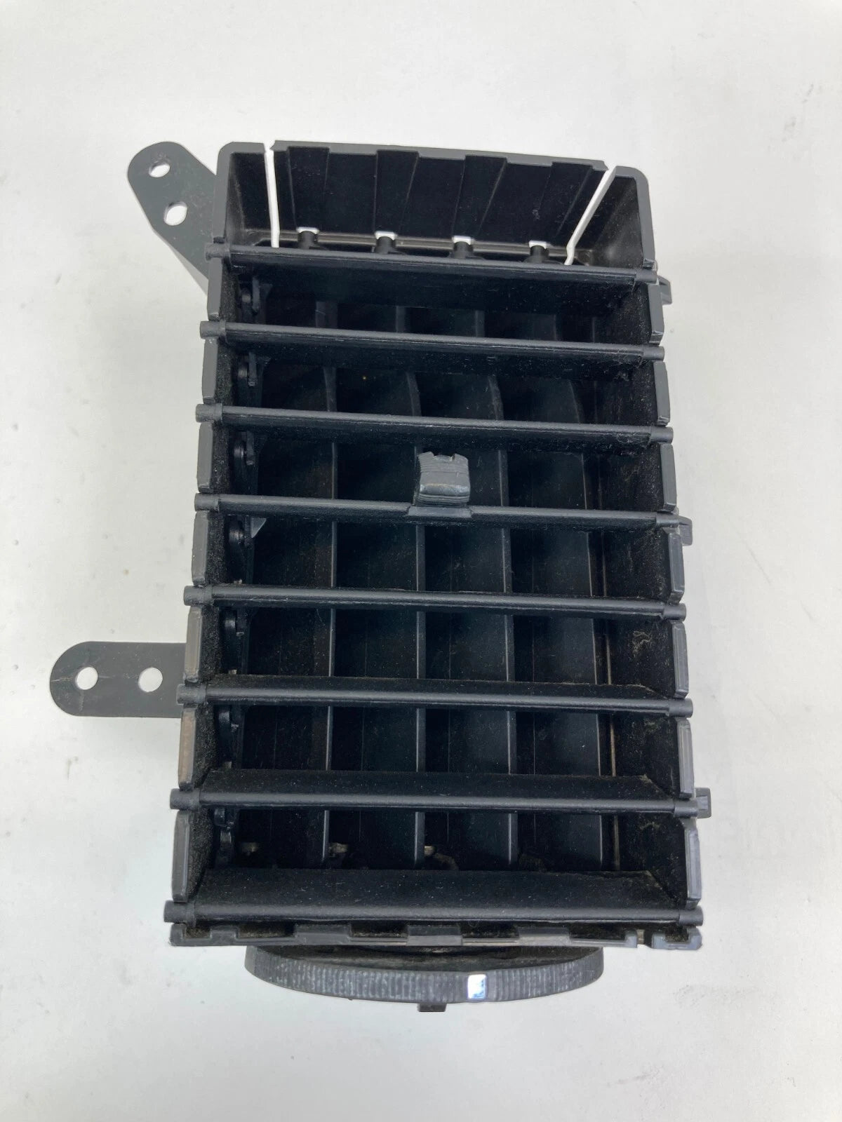 08-10 CHRYSLER TOWN & COUNTRY DASH CENTER RIGHT AC AIR VENT GRILLE 05028728AA
