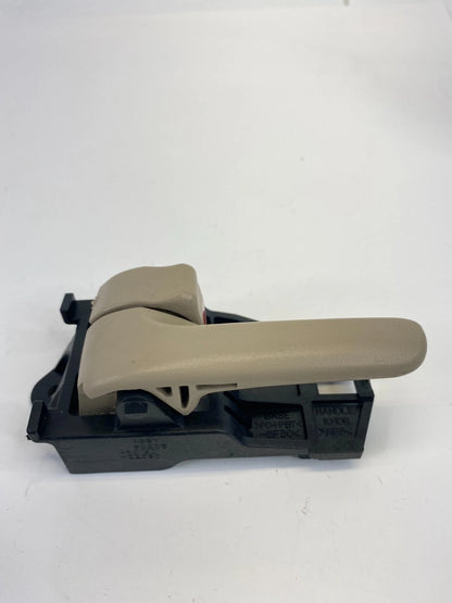 1997-2001 LEXUS ES300 FRONT LEFT SIDE INNER DOOR HANDLE ASSEMBLY 69206-22080