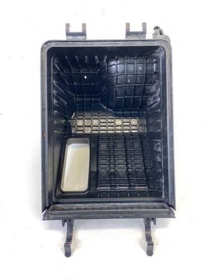 2013-2016 Hyundai Santa Fe Sport Intake Lower Cleaner Box Cover DK112-4W100 OEM