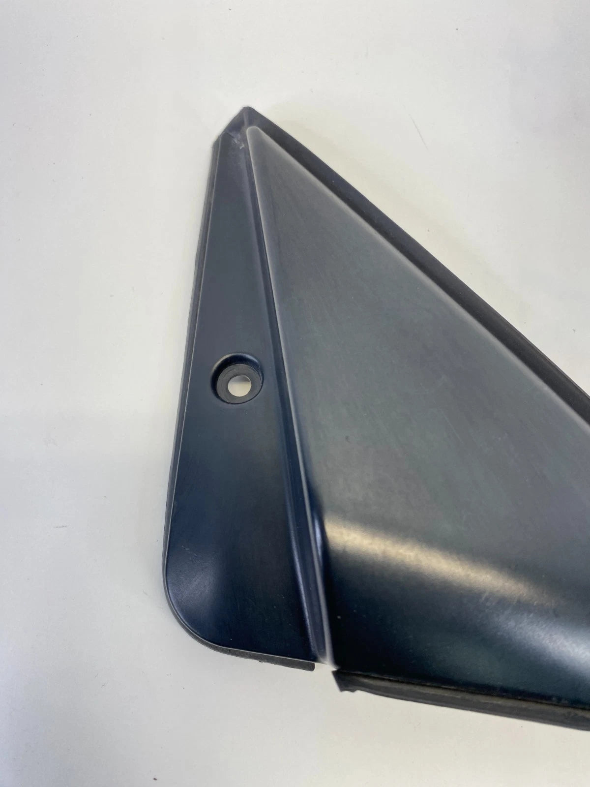 03-08 HONDA PILOT RIGHT FRONT EXTERIOR CORNER PILLAR MOLDING COVER 75490S9VA000