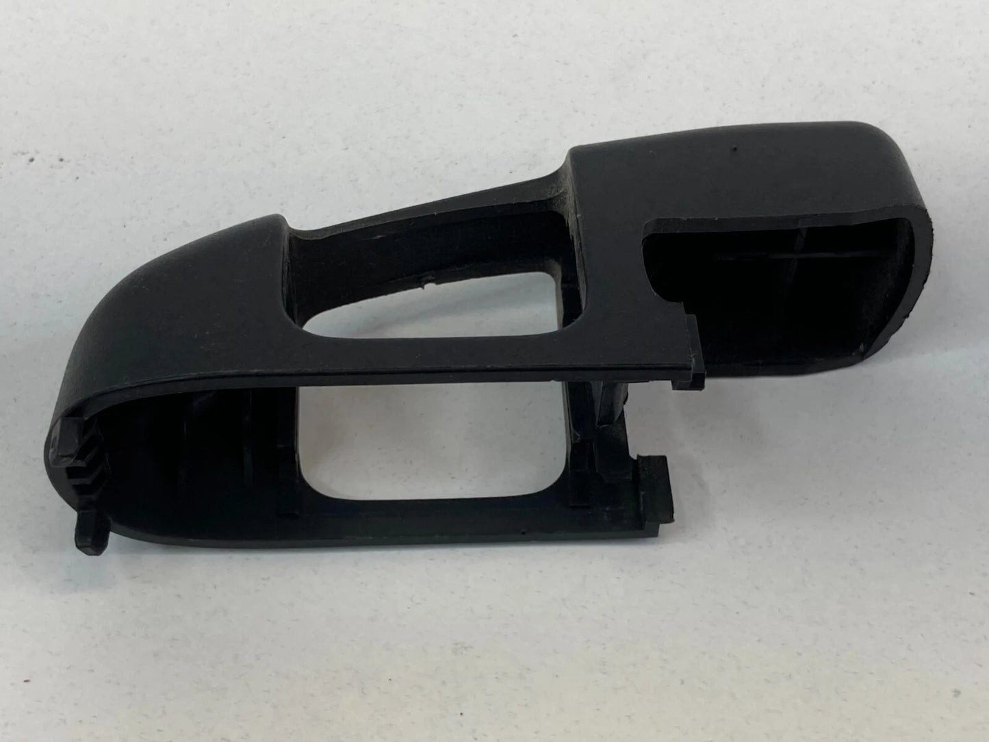 2006 PONTIAC TORRENT SEAT BELT HEIGHT ADJUSTER HANDLE BOLT TRIM ANCHOR COVER OEM