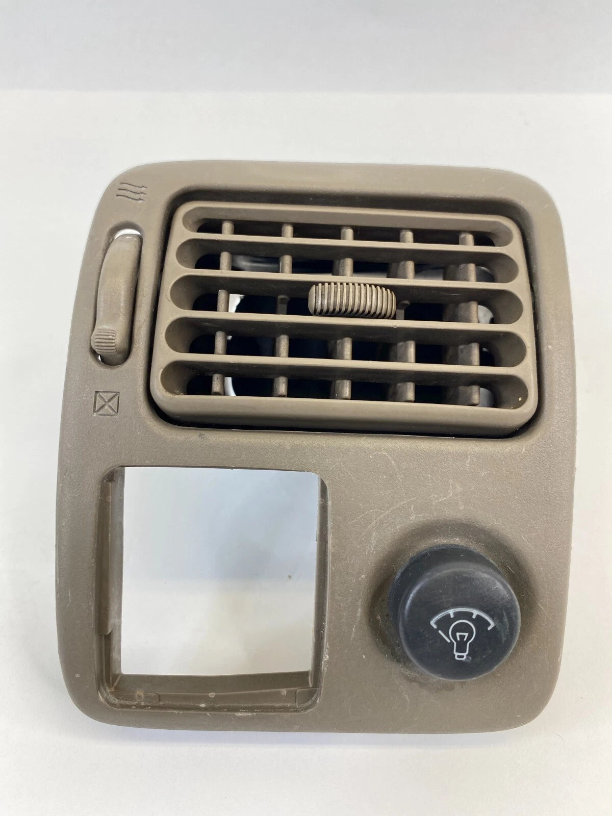 1998-2002 TOYOTA COROLLA DASH LEFT SIDE AC HEAT AIR VENT DUCT GRILL 5540402030