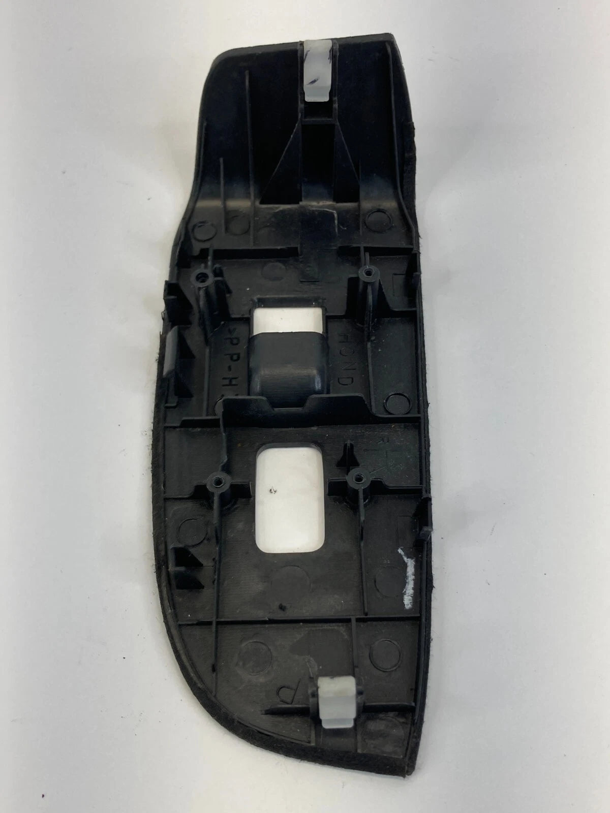 03 04 05 06 07 HONDA ACCORD COUPE FRONT RIGHT DOOR WINDOW SWITCH BEZEL TRIM OEM