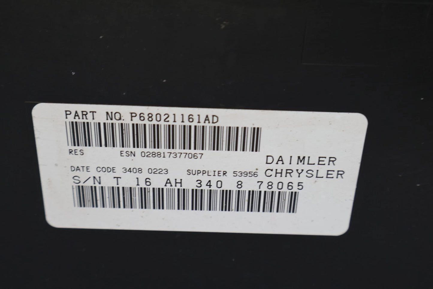 2009 2010 DODGE AVENGER AM FM RADIO CD PLAYER SIRIUS SAT OEM FACTORY P68021161AD