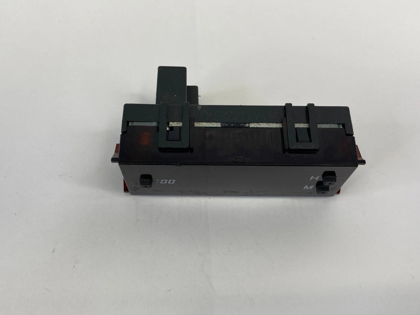 09 10 11 12 13 TOYOTA MATRIX CENTER DASH DISPLAY INTERIOR CLOCK 83910-12590 OEM