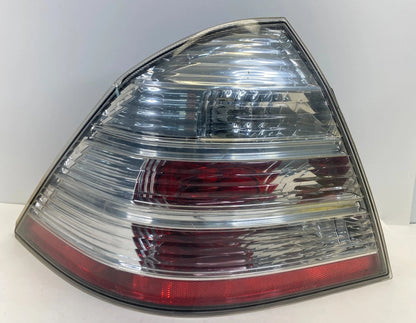 2008 2009 FORD TAURUS LEFT DRIVER SIDE TAIL LIGHT LAMP TAILLIGHT 8G1313B505AK