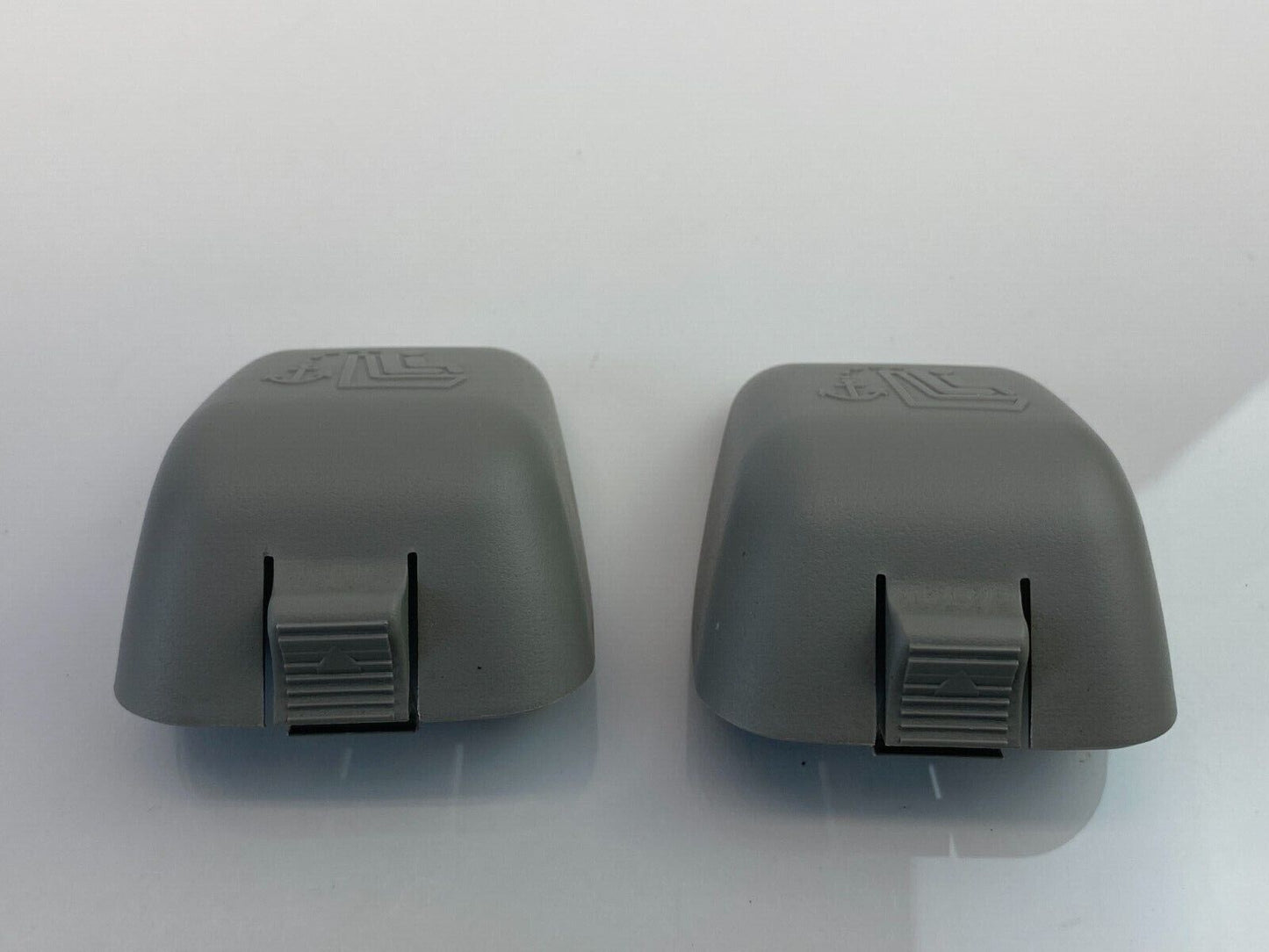 2005 2006 Infiniti G35 Sedan Rear Child Booster Restraint Clip Cover Set OEM