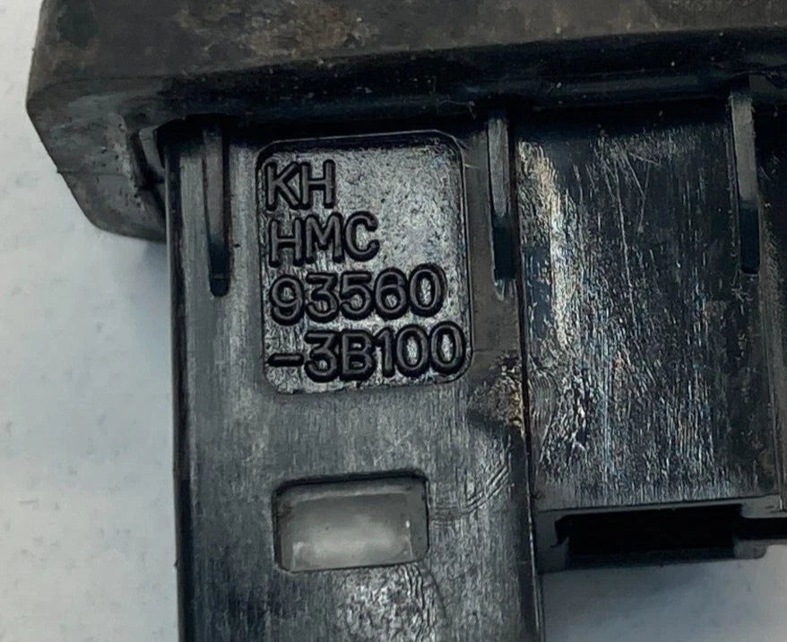 2006-2012 2014 KIA SEDONA REAR LEFT DOOR JAMB AJAR BUTTON SWITCH 93560-3B100 OEM