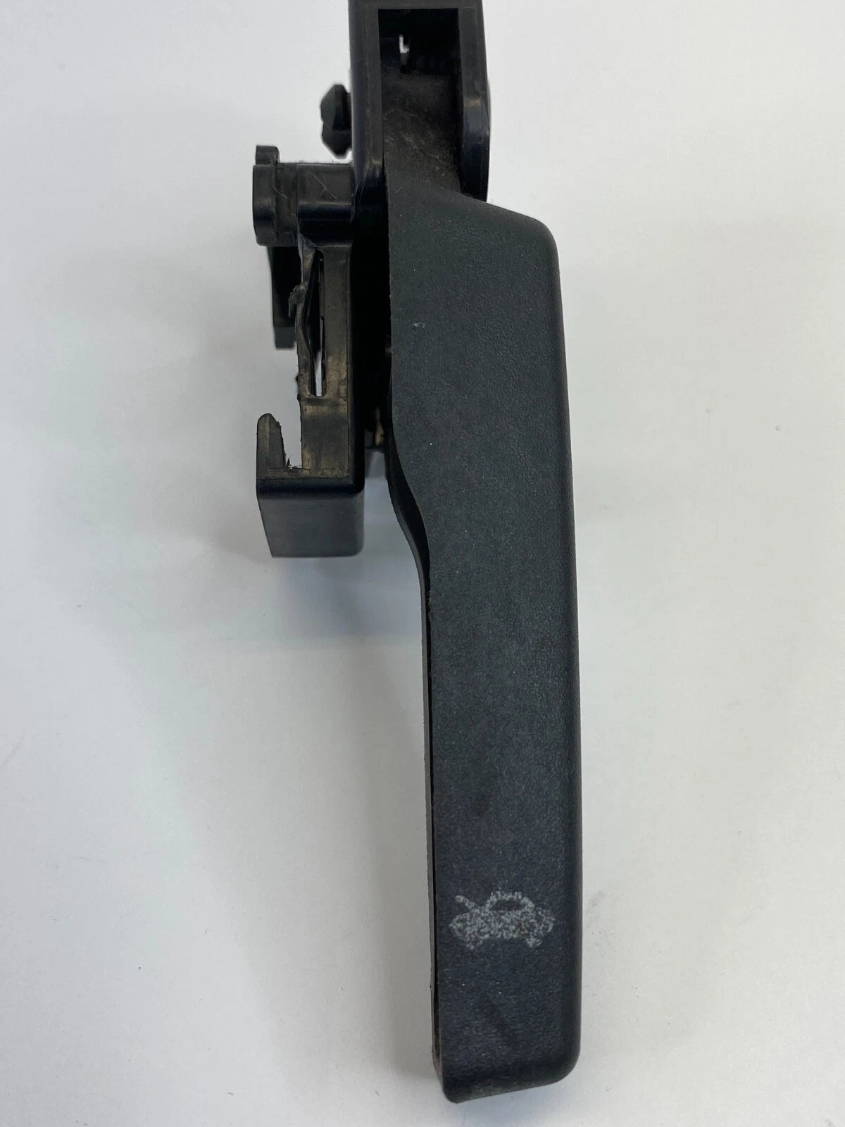 2013 2014 2015 CHEVROLET MALIBU FRONT HOOD RELEASE PULL OPENER HANDLE LEVER OEM