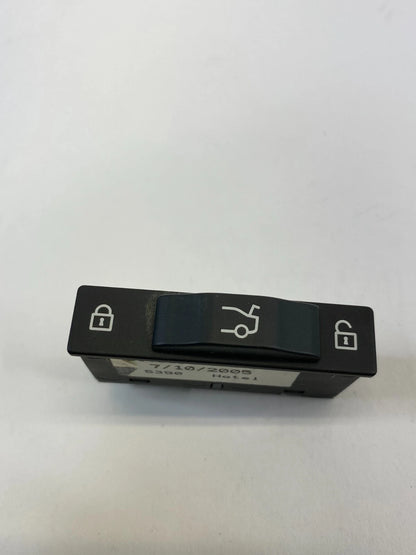 2006 BMW 330I 330XI POWER TRUNK LID RELEASE LOCK CONTROL SWITCH 61318379766 OEM