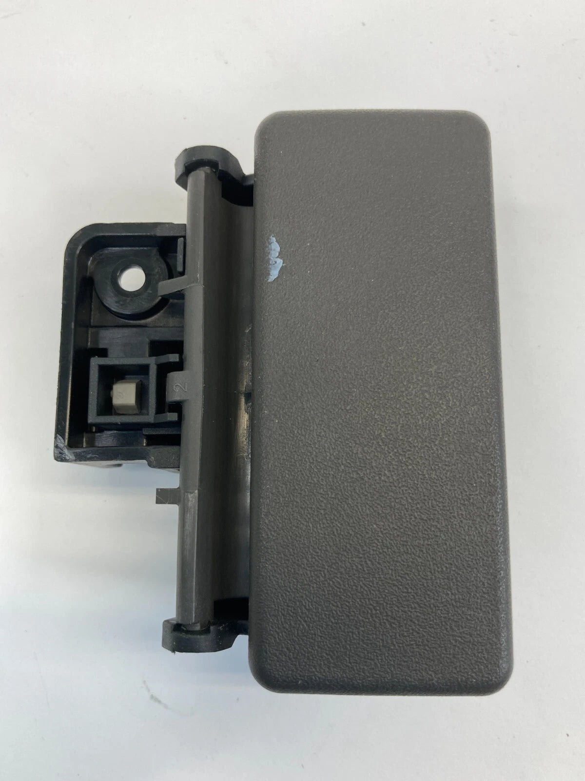 2008-2011 FORD FOCUS GLOVE BOX COMPARTMENT LATCH LOCK HANDLE 7E53-5406004-AA