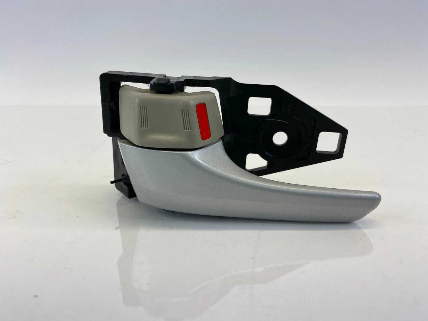 2010 2011 TOYOTA PRIUS FRONT LEFT DRIVER SIDE INTERIOR INNER DOOR HANDLE OEM
