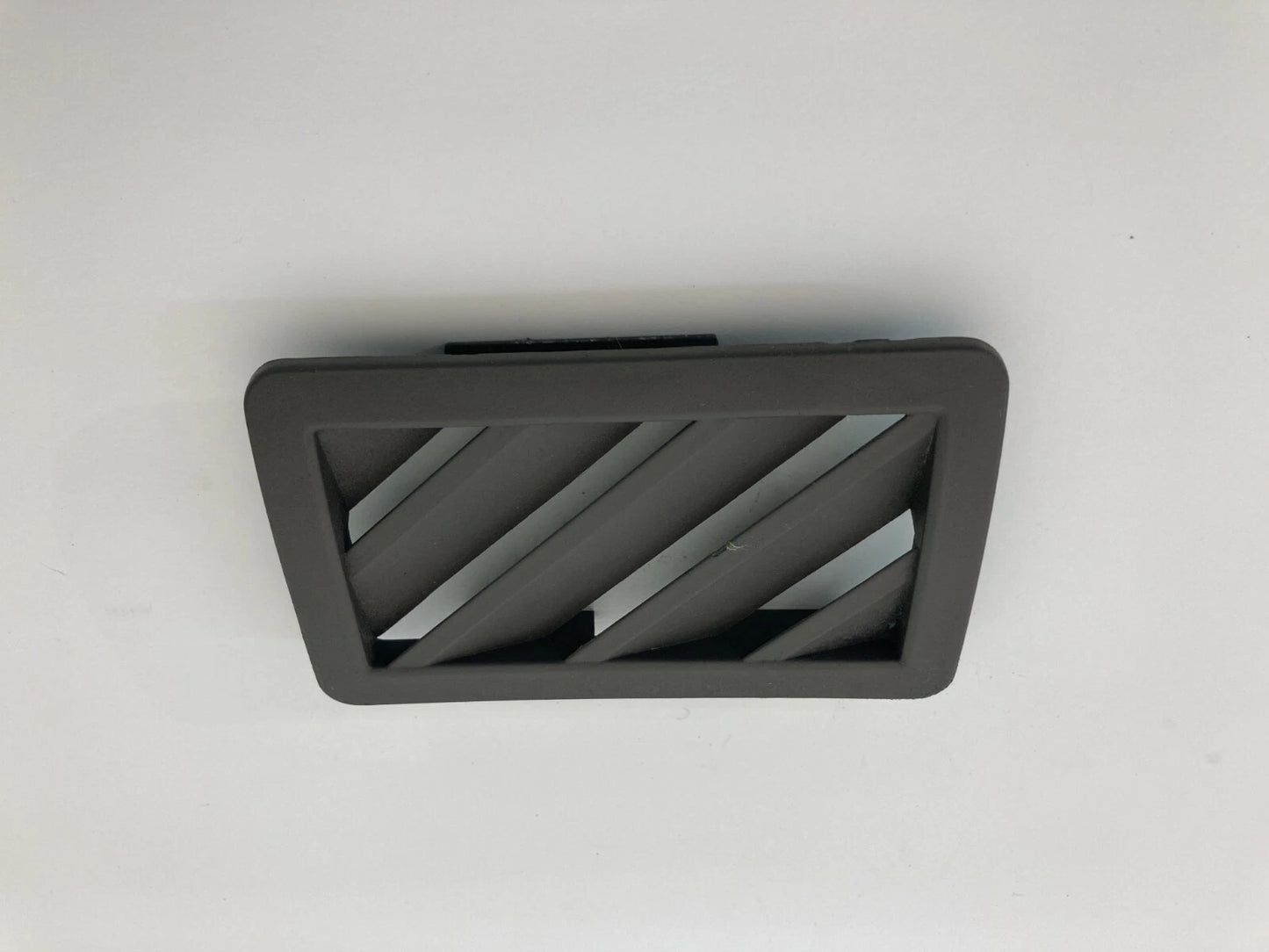 06 07 FORD FUSION FRONT RIGHT SIDE UPPER DASH AC AIR VENT GRILLE 6E5354046A76AC