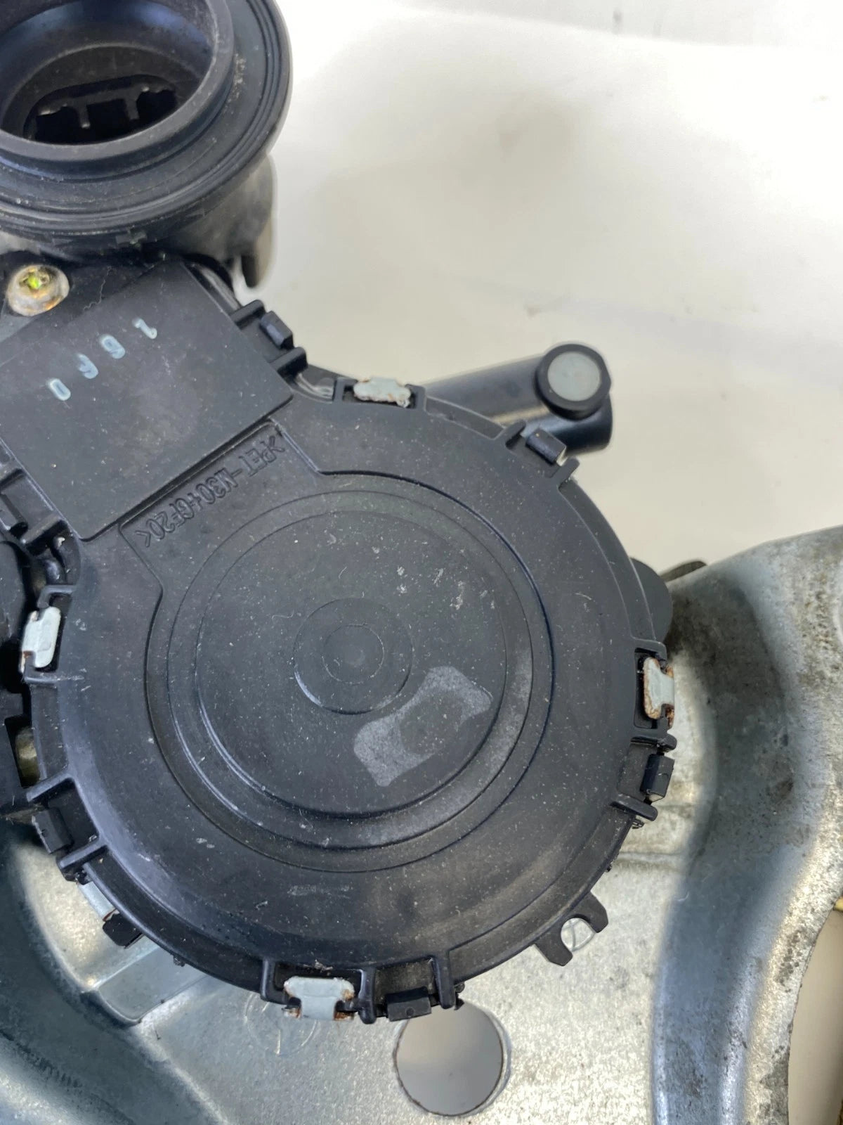 02 03 LEXUS ES300 FRONT LEFT SIDE DOOR POWER WINDOW REGULATOR & MOTOR 8572033140