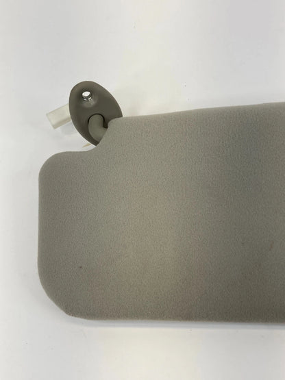 2004-2009 TOYOTA PRIUS RIGHT PASSENGER SIDE SUNVISOR SUN VISOR SHADE W/ MIRROR