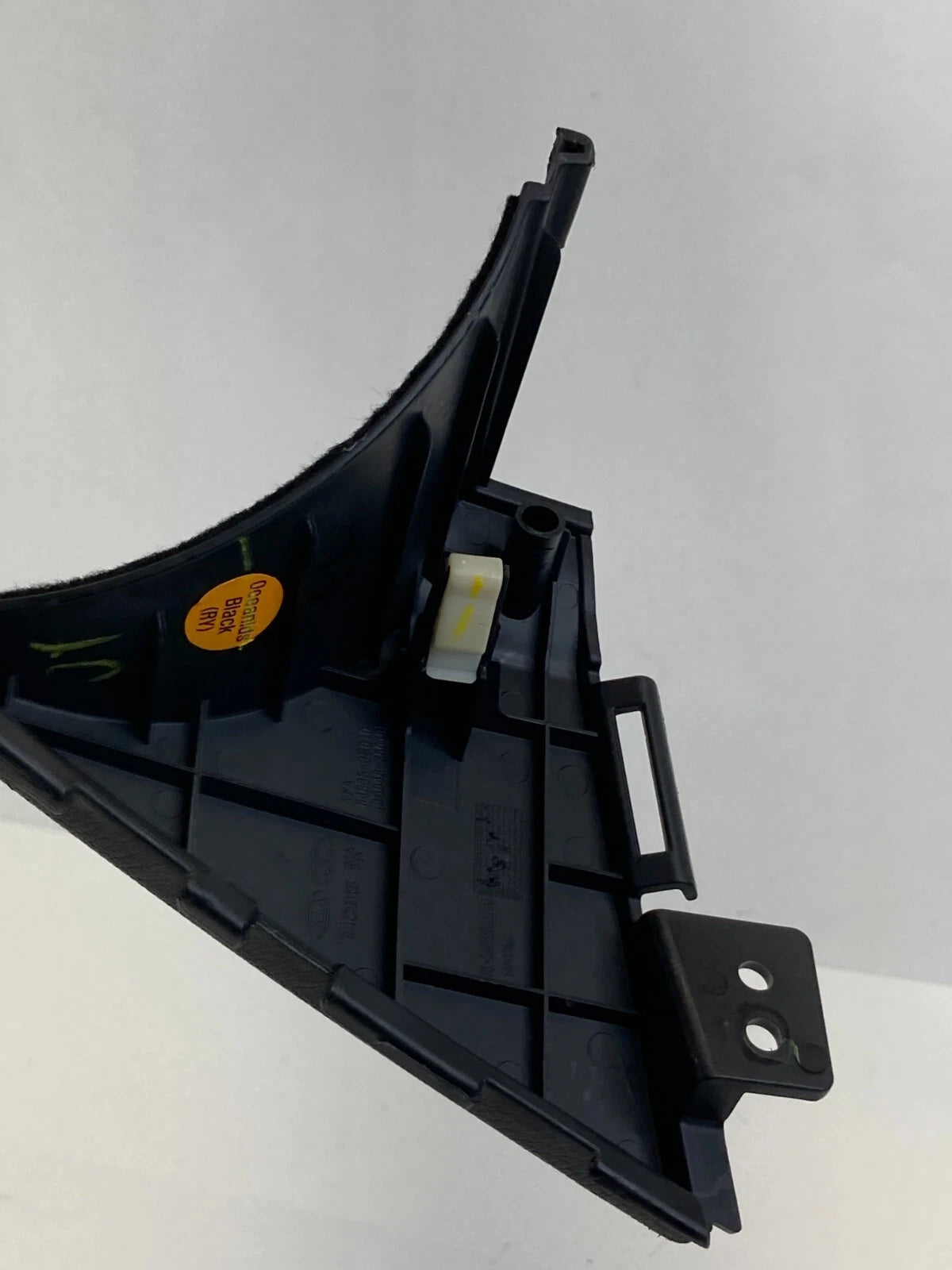 11 12 13 14 HYUNDAI SONATA DASH RIGHT PANEL TRIM COVER BEZEL 84835-3S010 OEM