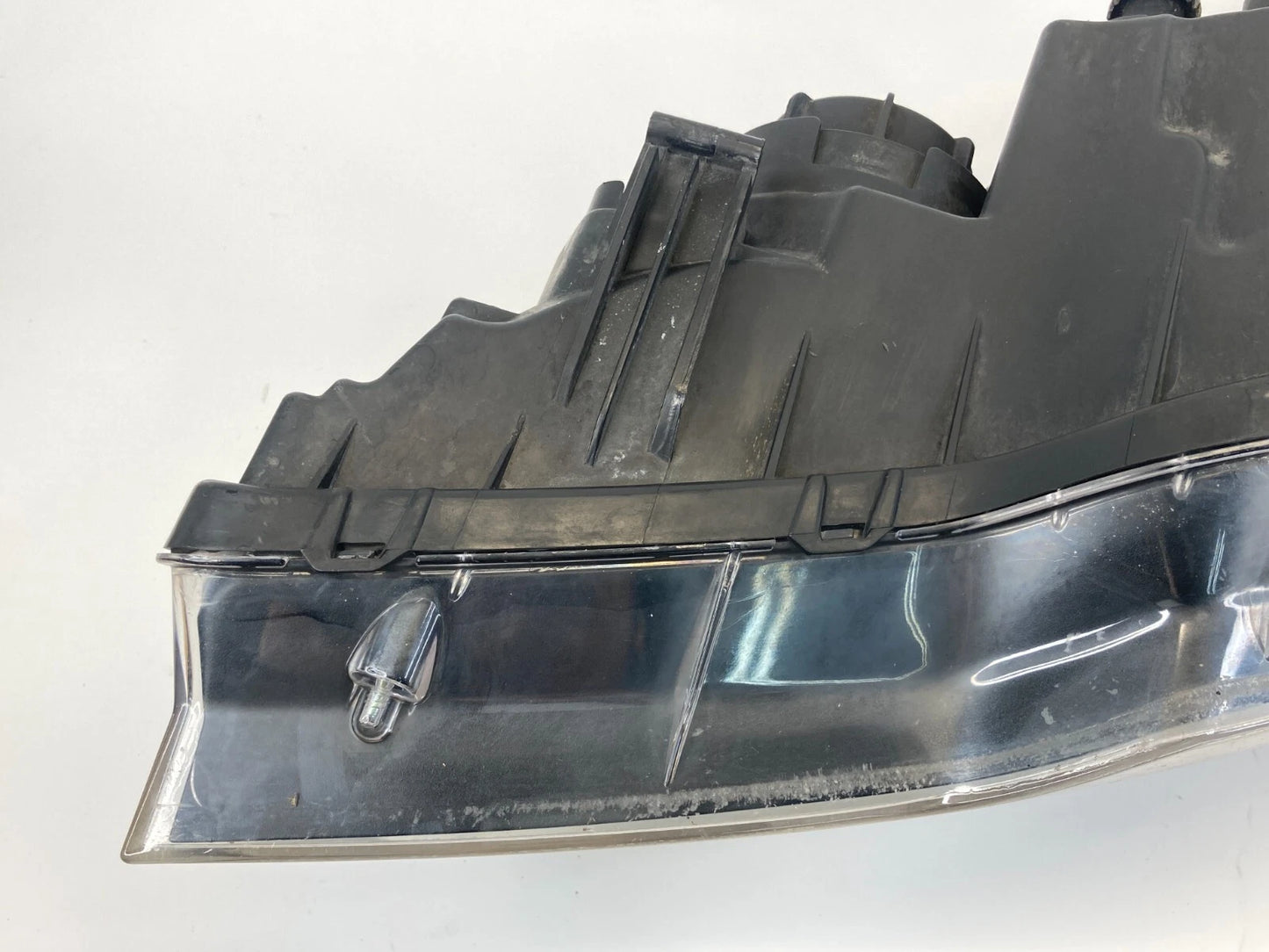 10-13 KIA FORTE FRONT RIGHT PASSENGER SIDE HEADLIGHT HEADLAMP LAMP 92102-1MXXX