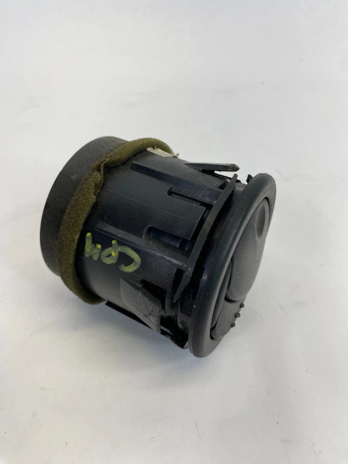 2000-2005 MITSUBISHI ECLIPSE DASH HEATER A/C AIR VENT BLACK OEM