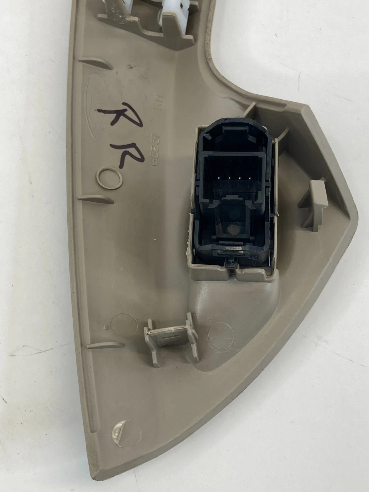 2013-2018 FORD C-MAX REAR RIGHT SIDE DOOR WINDOW SWITCH W/ BEZEL CJ54-S27442 OEM