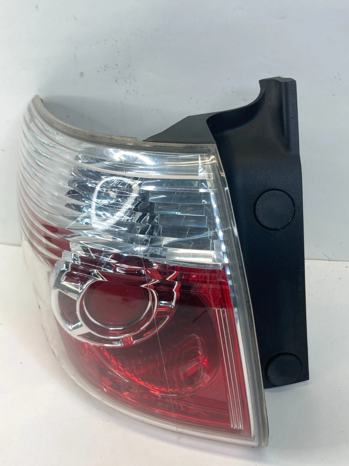 2007-2012 GMC ACADIA REAR LEFT DRIVER SIDE OUTER TAILLIGHT TAILLAMP ASSY OEM