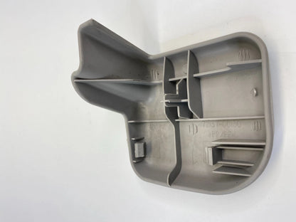 01 02 03 04 TOYOTA SEQUOIA FRONT LEFT TRACK END COVER TRIM 72137-0C130 OEM