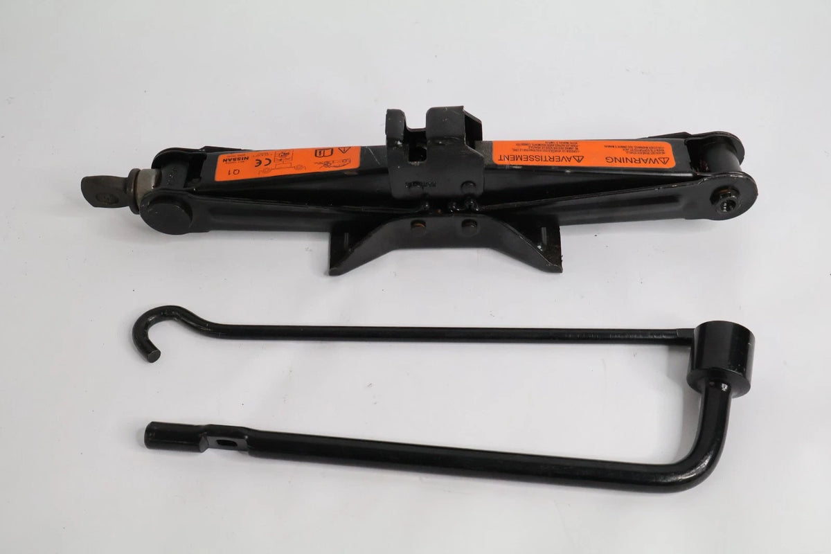 2013-2019 NISSAN SENTRA EMERGENCY SPARE TIRE SCISSOR JACK LUG WRENCH 99550-3SG0C