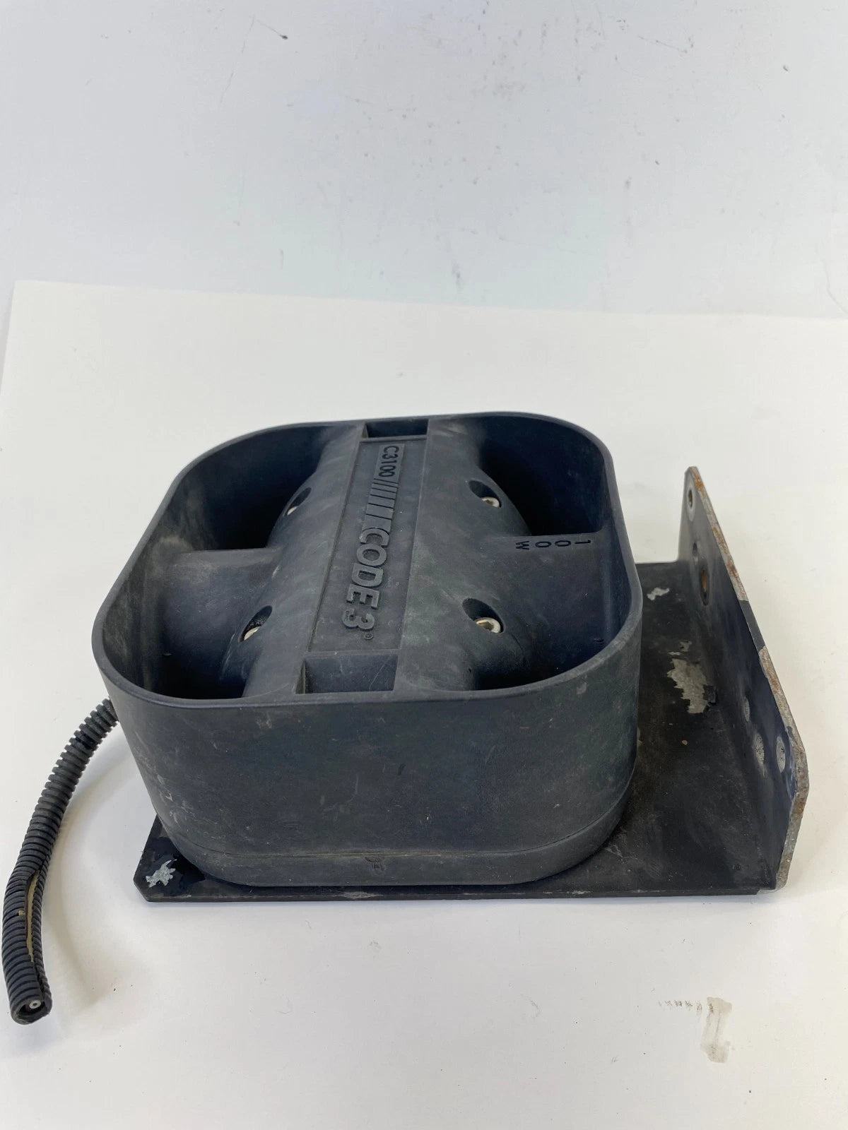 2013-2019 FORD EXPLORER INTERCEPTOR SUV LEFT OR RIGHT SIREN HORN SPEAKER ASSY