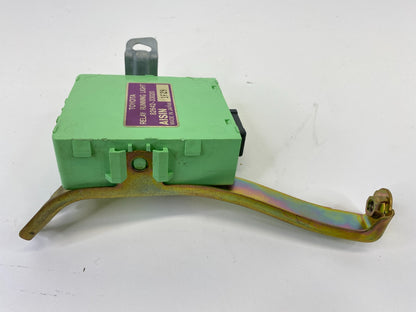 1998-2005 Lexus GS300 Relay Running Light Control Module 82642-33020 OEM