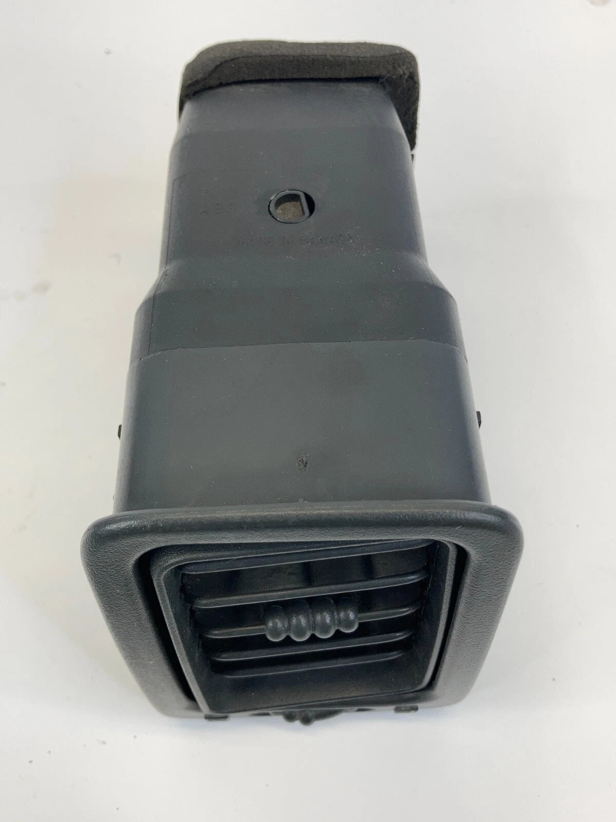 99-06 CHEVROLET SILVERADO 1500 FRONT DASH RIGHT AC AIR VENT DUCT GRILL 15717350