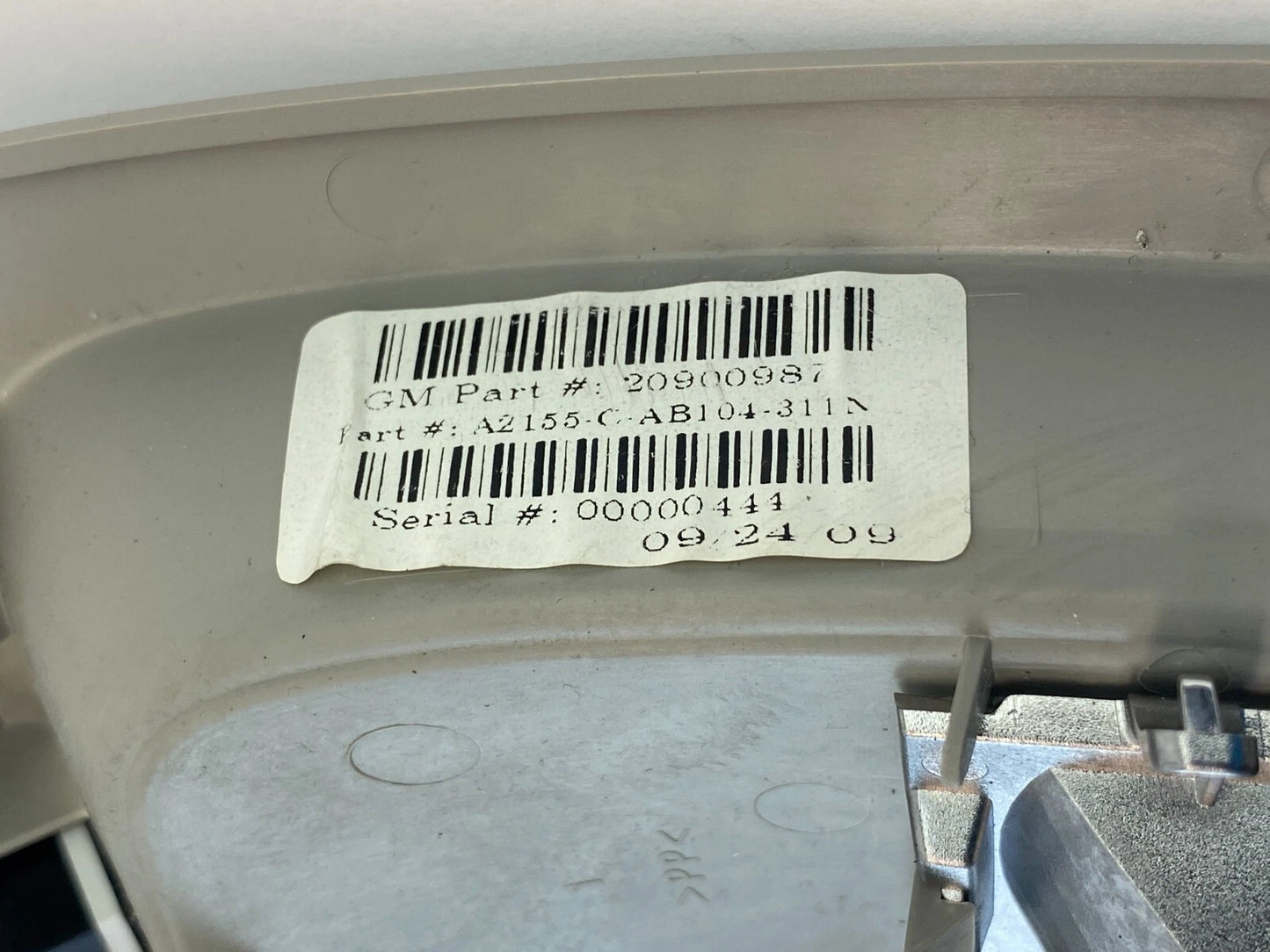 2010-2016 CHEVROLET EQUINOX W/O SUNROOF OVERHEAD CONSOLE DOME MAP LAMP 20900987