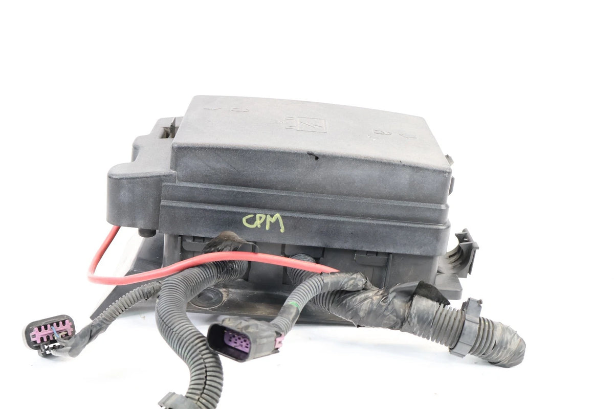 2002 2003 CHEVY TRAILBLAZER 4.2L ENGINE FUSE RELAY BOX JUNCTION BLOCK ASSY OEM