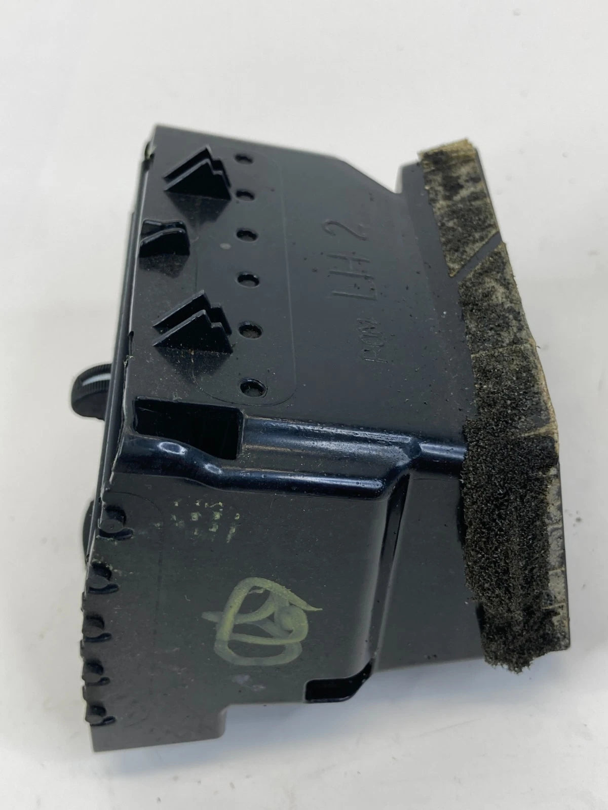 2008-2010 DODGE CHARGER DASH LEFT DRIVER A/C AIR VENT OUTLET DUCT OEM